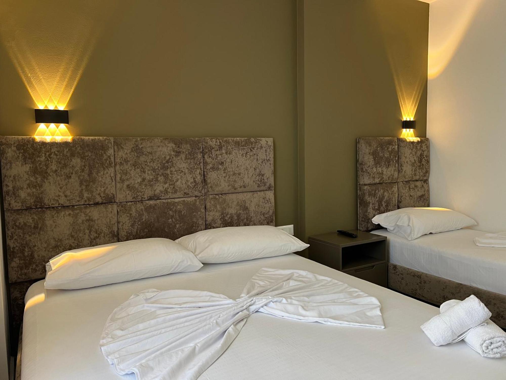 Poseidon Hotel 2 Ksamil Buitenkant foto